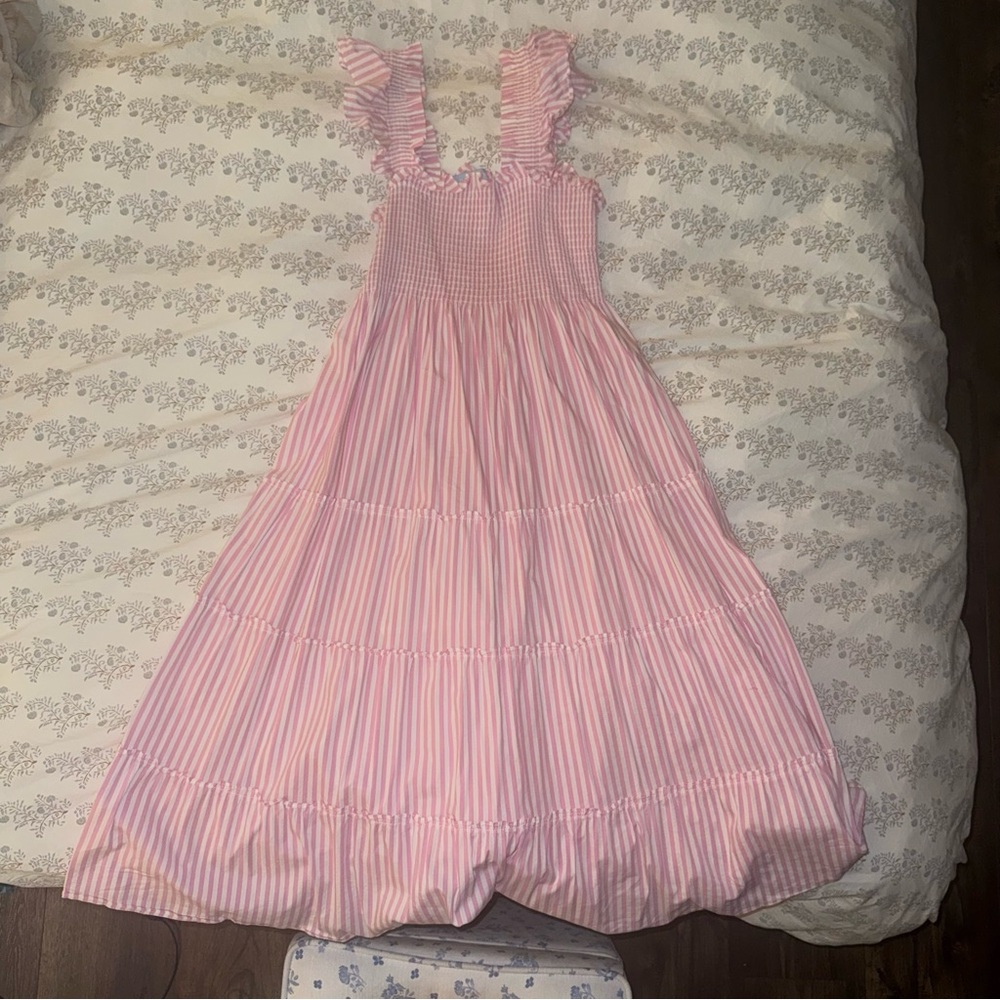 Hill House Ellie Nap Dress bubblegum Pink and white size small
